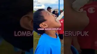 Lomba Makan Kerupuk 17 Agustus