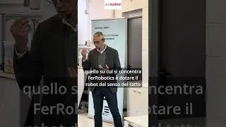 Collaborate UR 9.11.23, @FerRobotics e la finitura superficiale con i #cobot | #shorts #robot