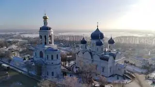 Снял на fimi x8se  2022 храм Покрова на Нерли и Боголюбский женский монастырь