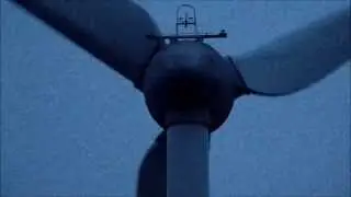 Enercon E-82 bei nacht 2014