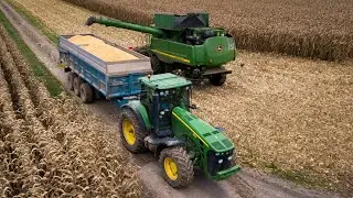 🌽John Deere 9880i STS à la moisson de maïs 2023 / jd 8130 🤩