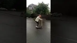 трюки на самокате 