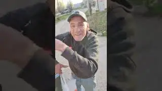 АНДРЮХА ПЬЯНЫЙ ИСПОЛНЯЕТ СНОВА/ХОЧУ ПОЖРАТЬ