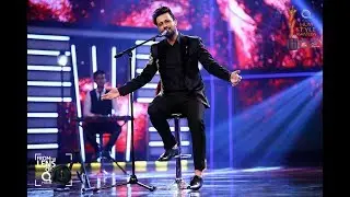 Darasal/Aitebaar - Atif Aslam Live at Hum Style Awards 2017 HD