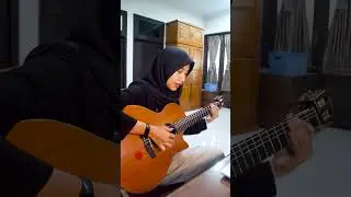 plastic candy #artms #haseul #guitar