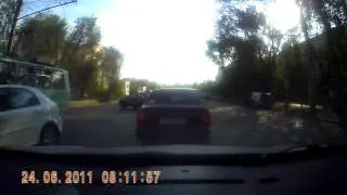 Держи дистанцию