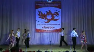 Образцовый театр моды "ИриС" - "Ребята с нашего двора"