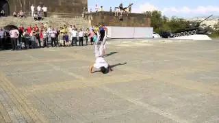 Manvel Mamoyan Most handstand push ups in one minute