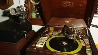 Queen Among The Heather. Sir Harry Lauder. HMV 78rpm record. Victrola