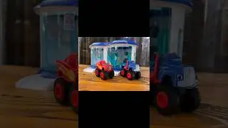 Набор машинок вспыш и чудо машинки герои
