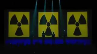 Kraftwerk - (Minimum Maximum) Radioactivity
