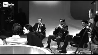 Pasolini e Alfonso Gatto intervistati sul set del VANGELO SECONDO MATTEO