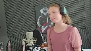 Hanna Perestaj -  Easy on me