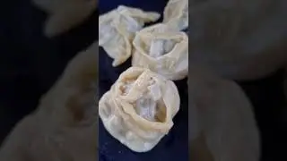 Трогательная домашняя семейная еда ...  Да,да именно очень трогательная ....