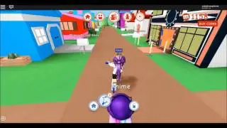 IM BACK PLAYING ROBLOX!