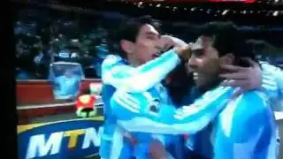 Heinze hits camera after goal Argentina vs Mexico WORLD CUP 2010