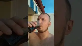 Coca-Cola Кока-Кола 🤔 #shorts #cocacola #кокакола #лето #напиток #крутоевидео #прикольноевидео #топ