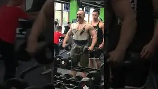Долбим плечи до потери сознания