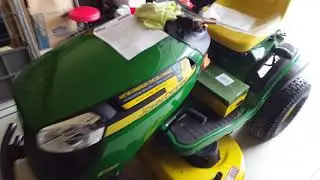 John Deere E130