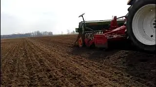 Wojsławice sianie zboża  (