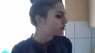 Amatör Süper Sarki Söylüyor