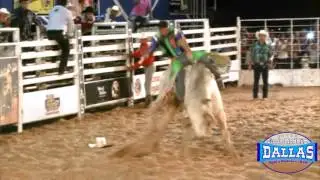 Cia de Rodeio Dallas -  Carlos Vinícius VS Touro Oscar