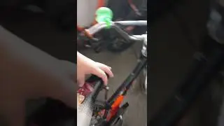 прячемся в падъезде 2 часть