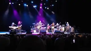Pink Floyd - The Wall - Classic Albums Live at the King Center