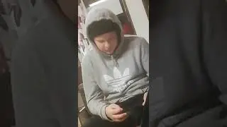 Sepu pelaa bilistä