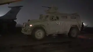 Военнослужащие российского контингента миротворческих сил ОДКБ прибывают в Алматы.
