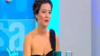 Pelin Akil Videoları
