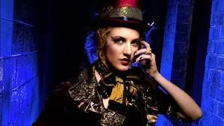 Tom Bol shoots the Mad Hatter using Rogue FlashBender 2