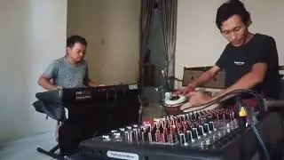 Oleh-oleh - Fake Music