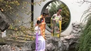 Celebrating Autumn Moon Festival at New York Chinese Scholar's Garden