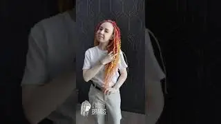 Девочка персик