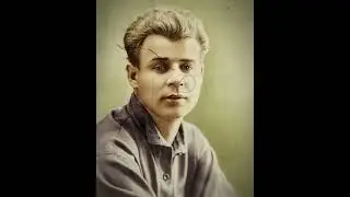 Сергей Есенин - "Низкий дом с голубыми ставнями..."