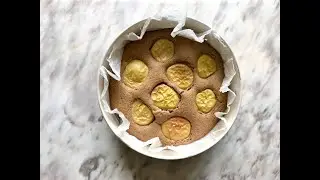 Пай от ръжено брашно с ябълки