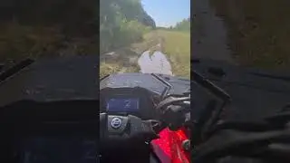 Месим грязь на квадроцикле CF Moto 