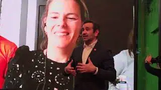 Orange enseña en el MWC 2024 una competición deportiva por medio de avatares de personas reales