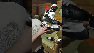 Пришли на тест кони BAUER vapor Velocity -  покатаю 10+ льдов залью отчет. Топим за Хоккей!)
