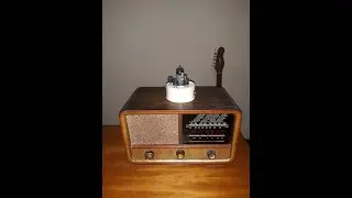 Tube radio as guitar amp + valvecaster pedal