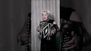 Офе юкэлэре…