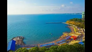 Туристам рассказали, где на пляжах в Анапе не цветут водоросли.