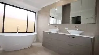 Jan & Jim S Ensuite