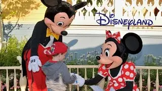 Meeting Characters at Disneyland Paris - Mickey Mouse, Minnie, Donald Duck, Etc.