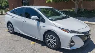 Toyota Prius PHV 1.8 CVT, 2021, 6 470 км. 1 510 000 ₽.