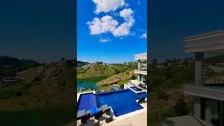Aquela casa perfeita na beira da represa! #casadeluxo #represa #igaratá #casadossonhos #piscina