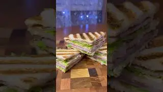 Delicious sandwich for breakfast 🥪