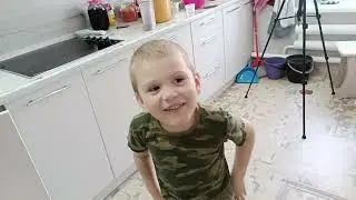 Разболталась. АМК  снимаем пленку. Жизнь в деревне.