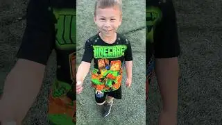 Савва меня очень сильно любит )